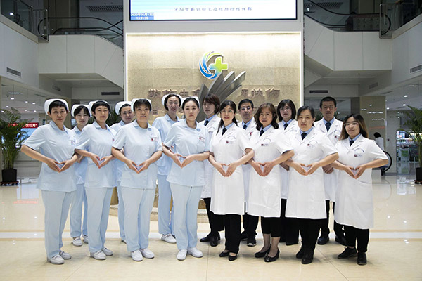 科室集体照.jpg